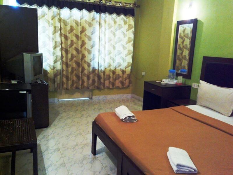 Sunset Beach Resort Candolim Exterior foto